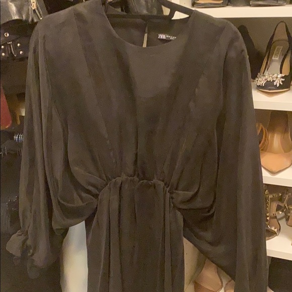 Black gorgeous dress - Picture 3 of 3